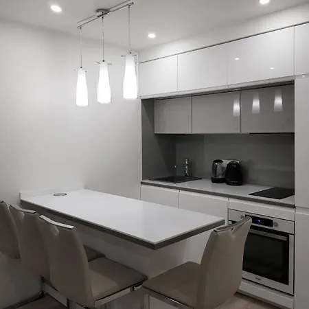 Neuf Pres De La Apartmán *